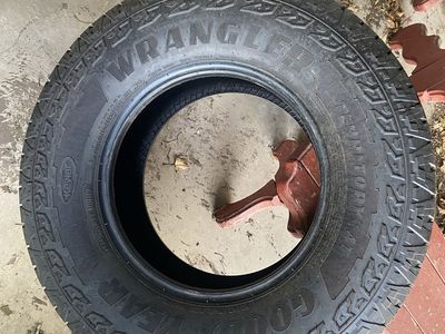 Brand New Goodyear Wrangler Territory AT 265/70R16 Tire