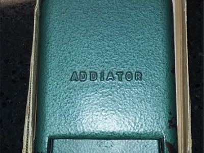 Vintage Addiator Fractomator Pocket Adding Machine with Case