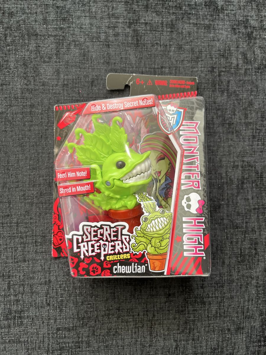 Monster High Secret Creepers Critters Chewlian Figure - Pet of Venus McFlytrap New in Box