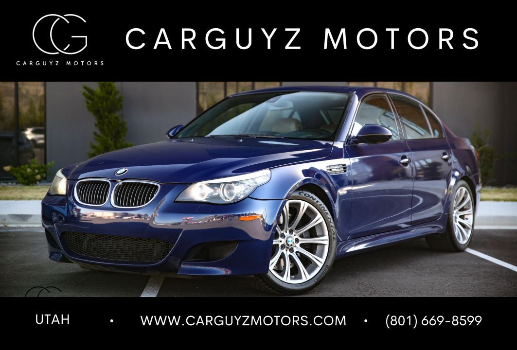 2010 BMW M5 Base