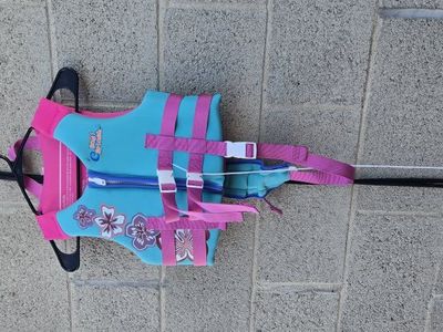 girls life vest