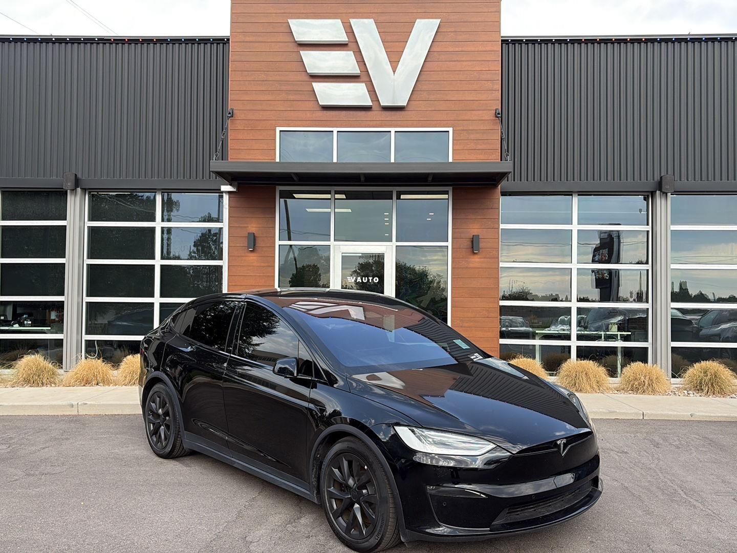 2022 Tesla Model X Base