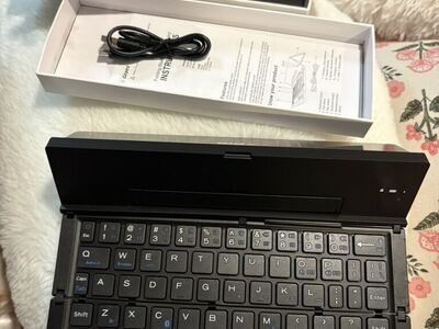 Brand New Bluetooth keyboard!!