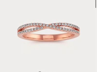 Engagement ring/wedding band