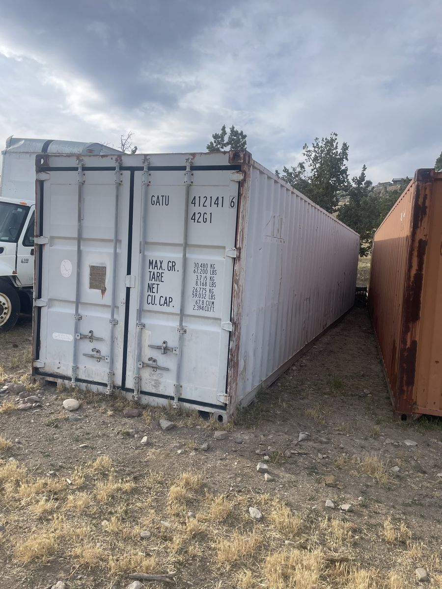 40 foot shipping container