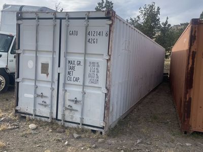 40 foot shipping container