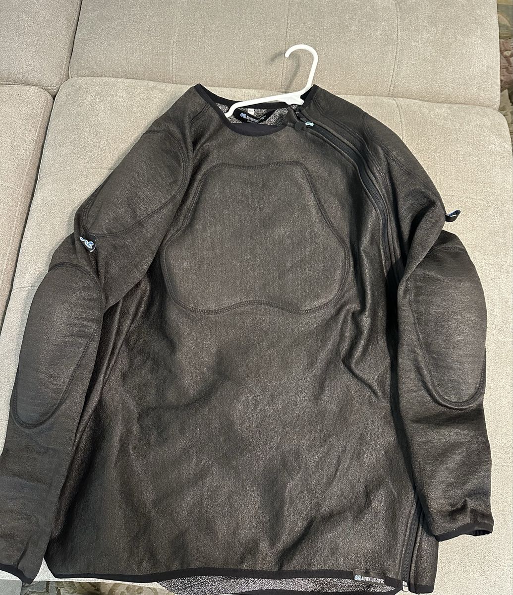 Adventure Spec Supershirt 2.0 size 2XL – Like New