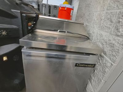 Continental Refrigerator SW27-8 Stainless Steel Commercial Refrigerator Freezer