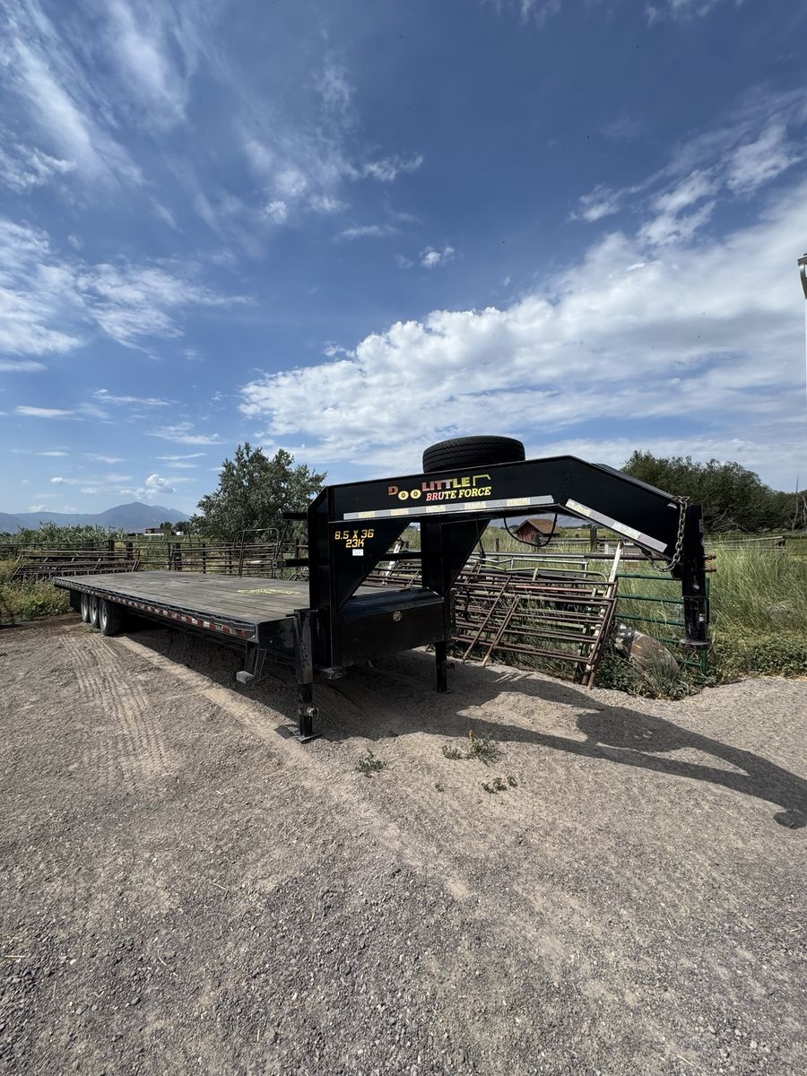2019 Doolittle Brute Force 8.5x36 Gooseneck Flatbed Trailer