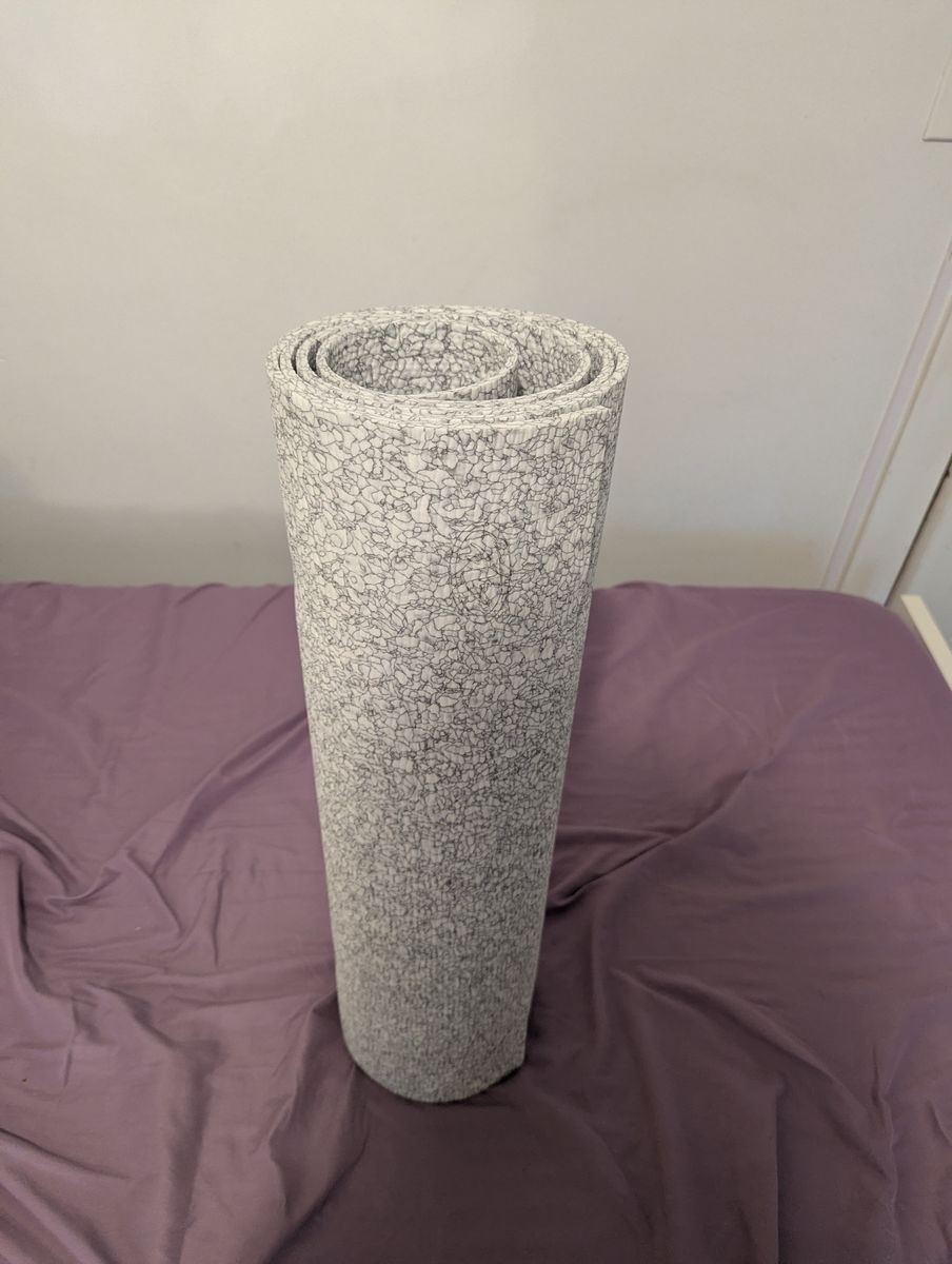 Nike Rolled White & Gray Fitness Mat / Yoga Mat - Excellent Condition