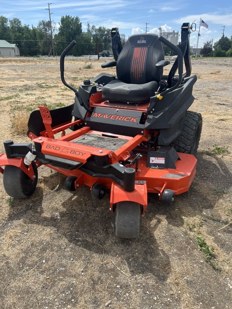 Maverick Zero Turn Lawn Mower