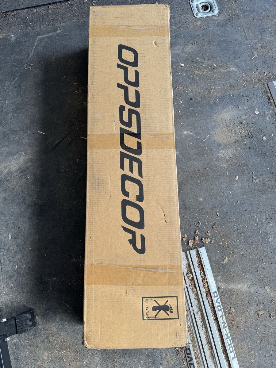 OPPSDECOR Adjustable Weight Lifting Bench - New in Box