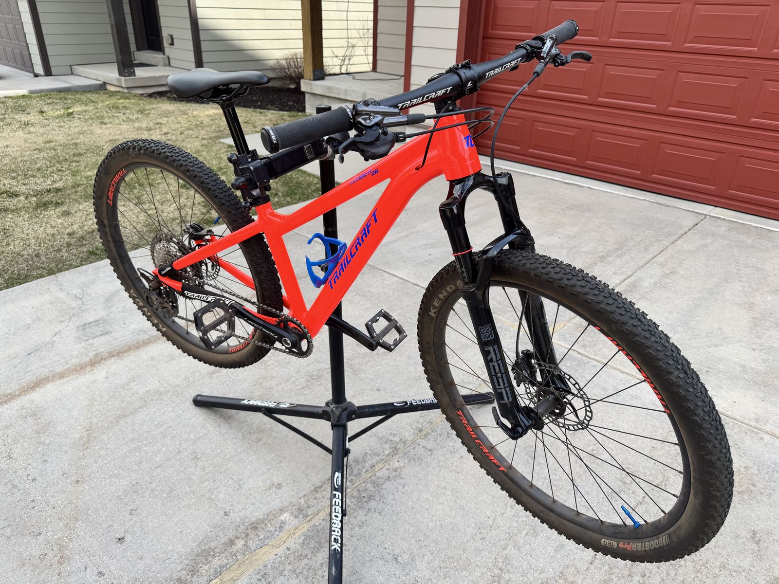 TrailCraft Timber 26 Kids sized mountain bike