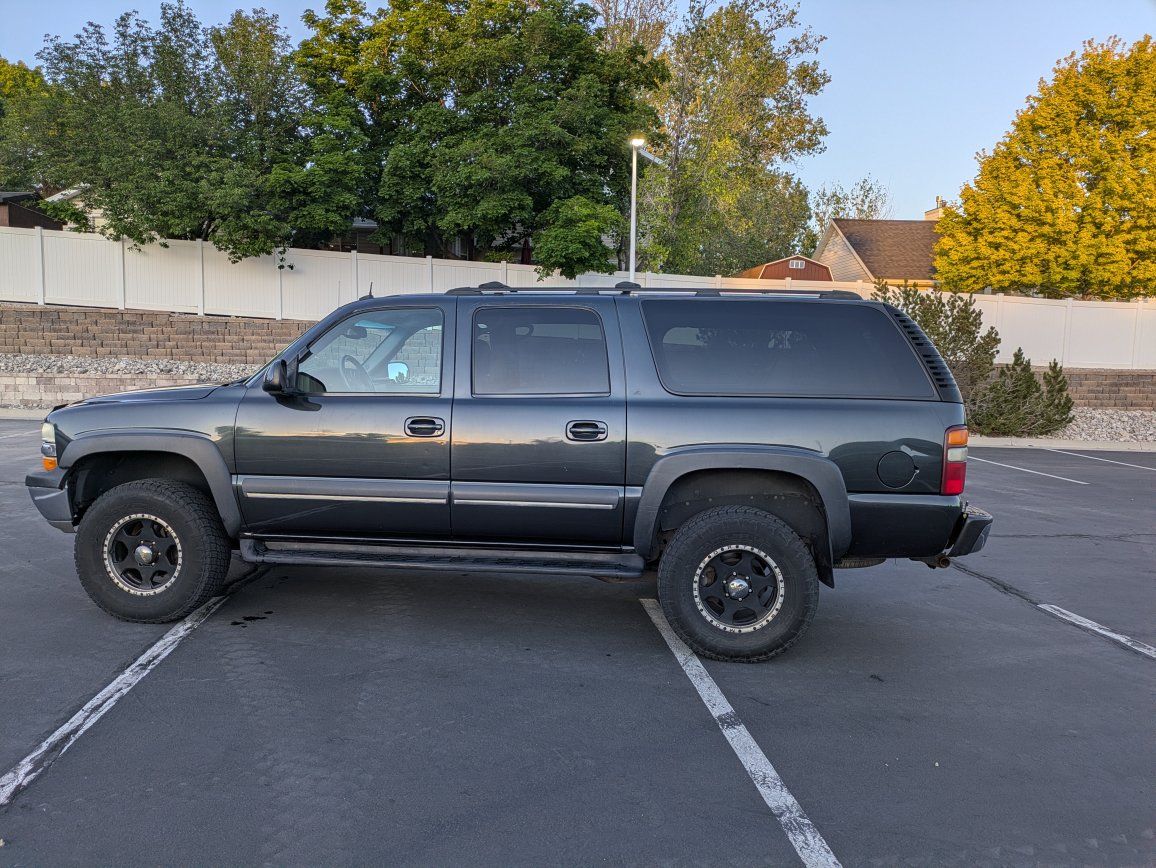 2003 Chevrolet Suburban 1500 LT
