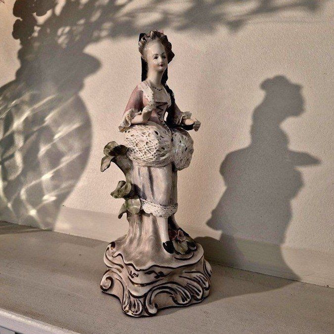 Vintage Capodimonte Style Porcelain Figurine, "Courtly Lady with Basket" - Corday Marked, 5080/17