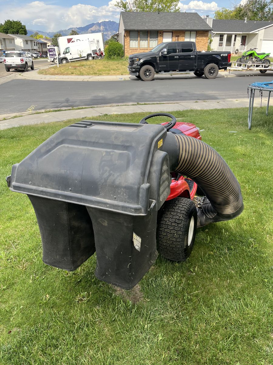Main image 3