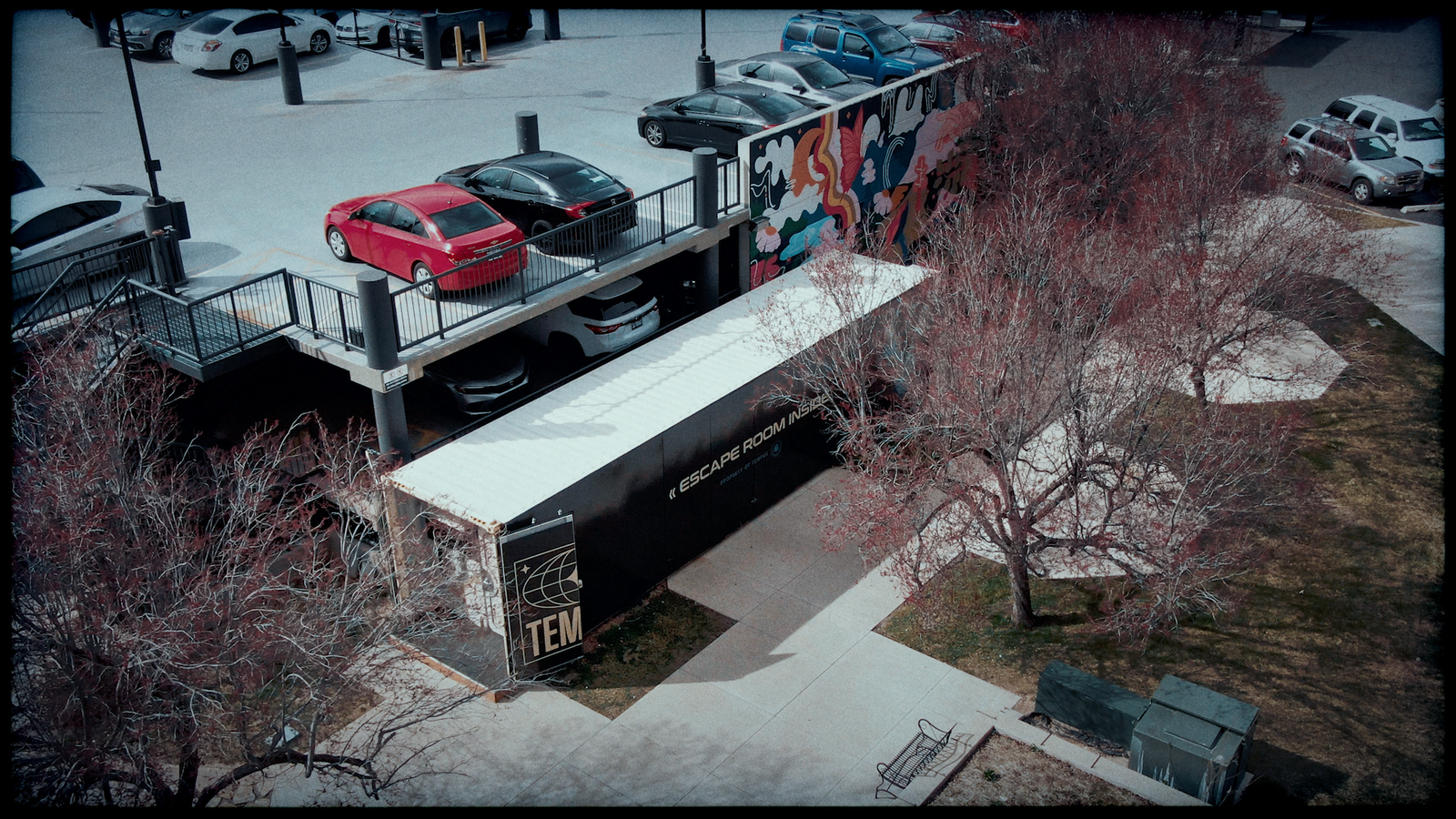 Main image 5