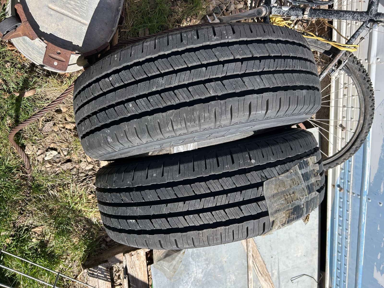 235/65R16