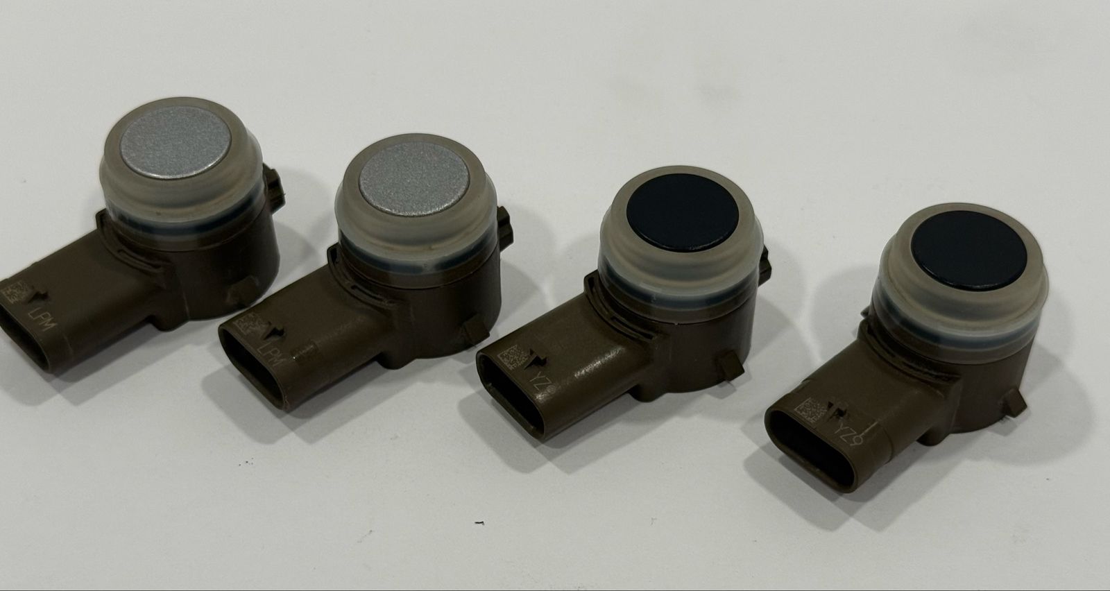 (Set of 4 ) 21 - 25 OEM Ford Parking Aid Sensors  LU5T-15K859-AAW