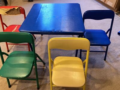 Kids Folding Table And Chairs