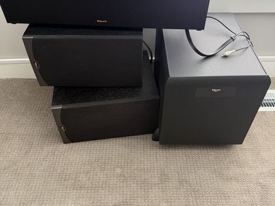 Klipsch Home Theater Speakers + Sub (R-34C, RB-61,