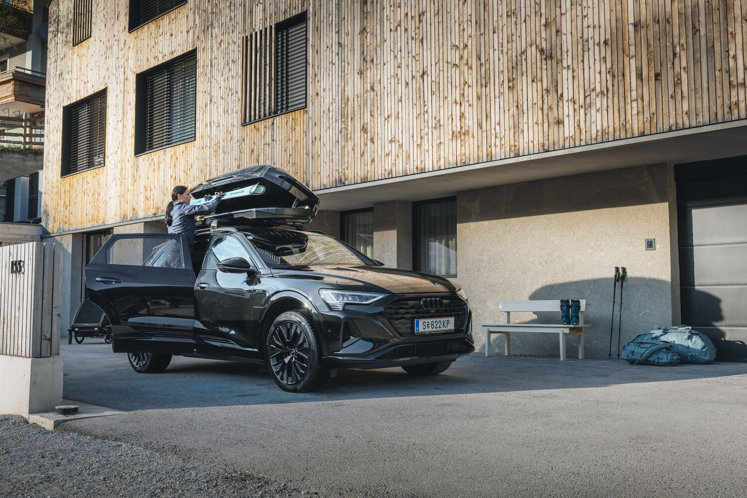 Cargo Box Rental. New Thule Motion 3 Roof Boxes!