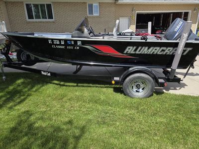 16.5 deep v alumicraft boat