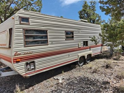 1984 Kit Commodore / Cove Travel Trailer – Best Offer