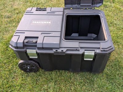 Craftsman Versa Stack waterproof toolbox