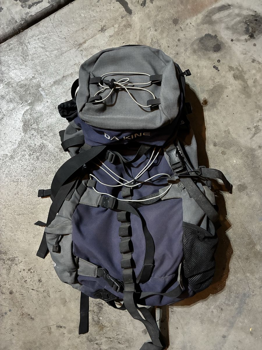 Dakine Hiking Backpack Gray/Blue Outdoor Camping Travel Bag Multi-Pocket