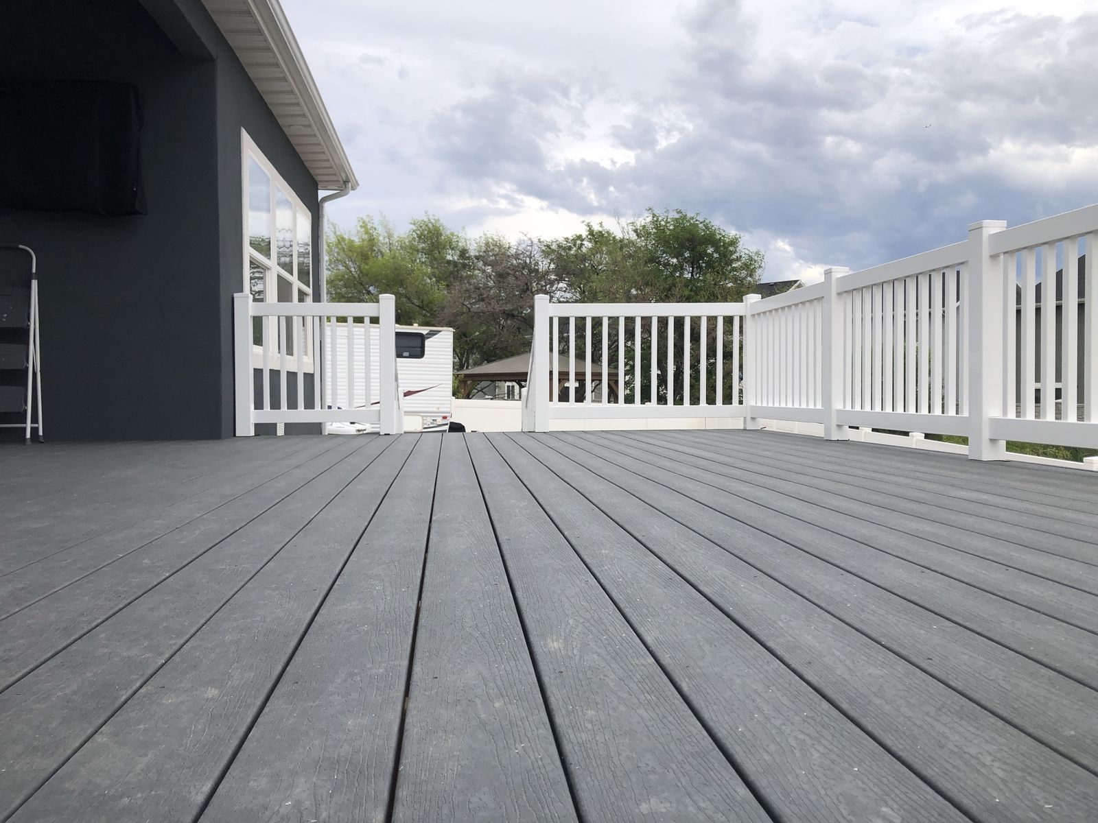 Main image 5