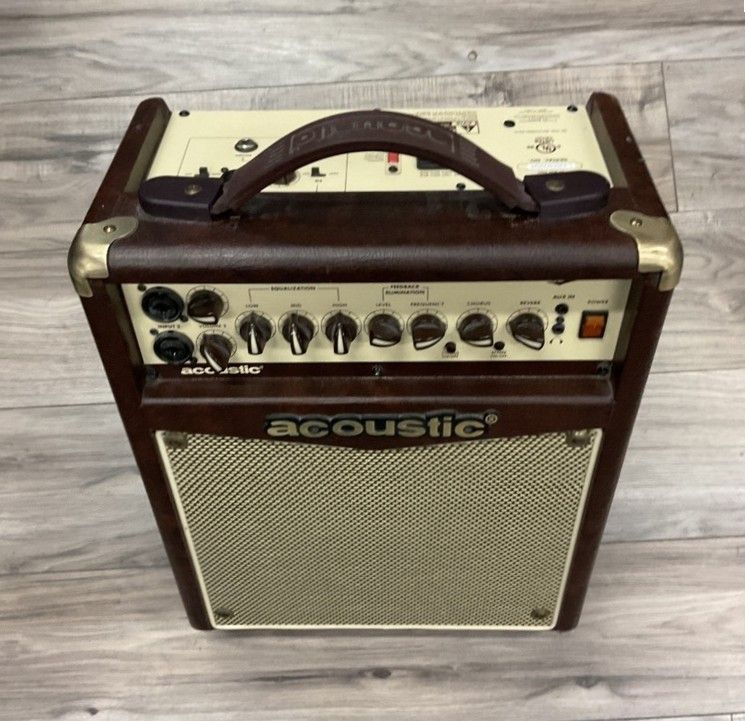 ACOUSTIC A20 GUITAR AMPLIFIER