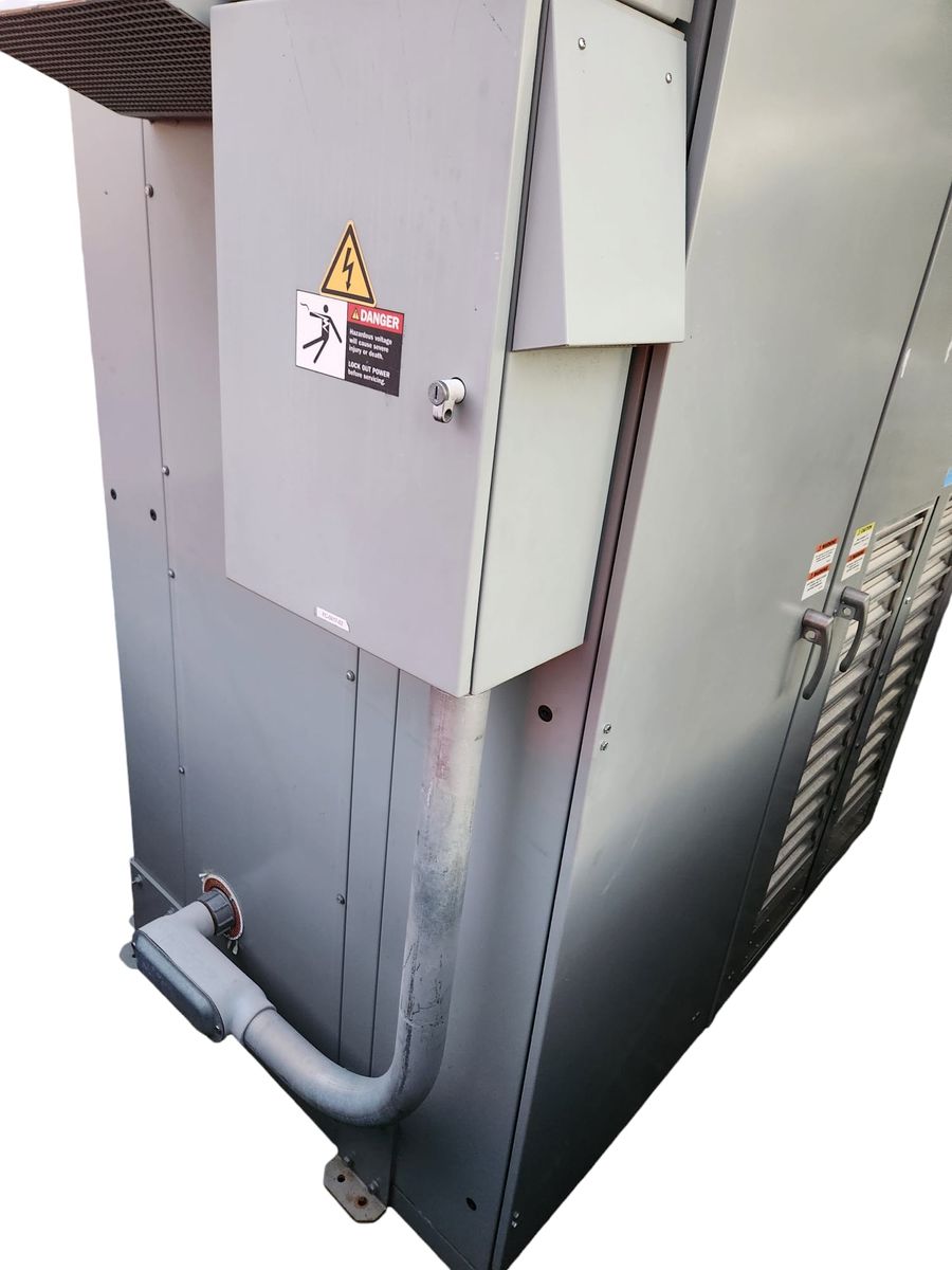 Main image 3