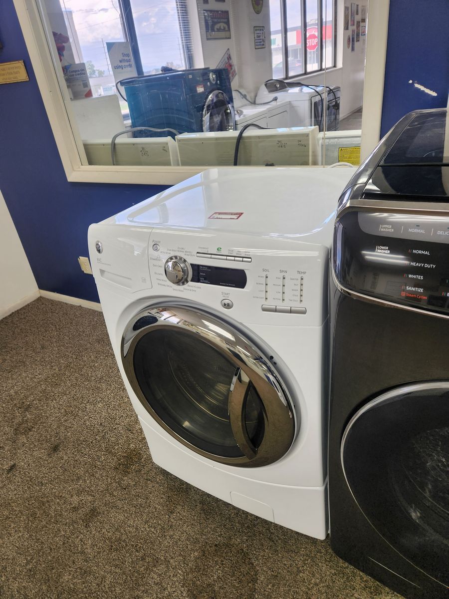 GE Front Load Washer White Electric Front-Load Laundry Appliance