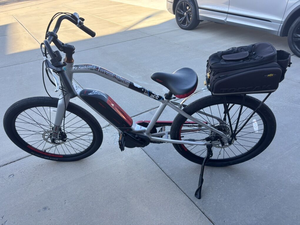 Sweet Izip Electric Boke In Near Perfect Condition