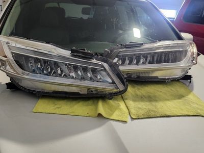 Honda Accord Sedan 2016-2017 LED Headlight Assembly Pair - Driver & Passenger Side (Clear Lens)