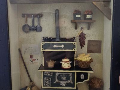 Vintage Shadowbox Kitchen Scene