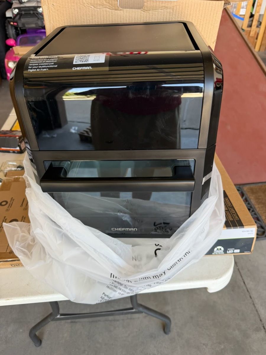 Chefman Multifunctional Digital Air Fryer