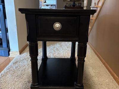 Darling Black End Table