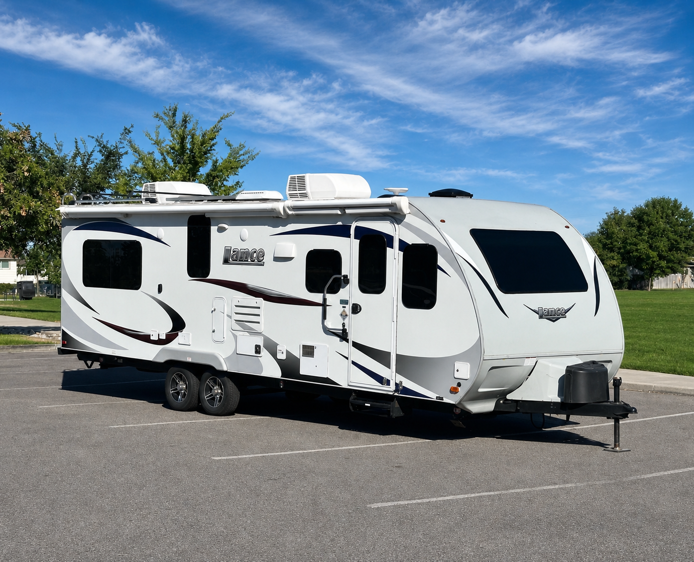 2019 Lance Trailer