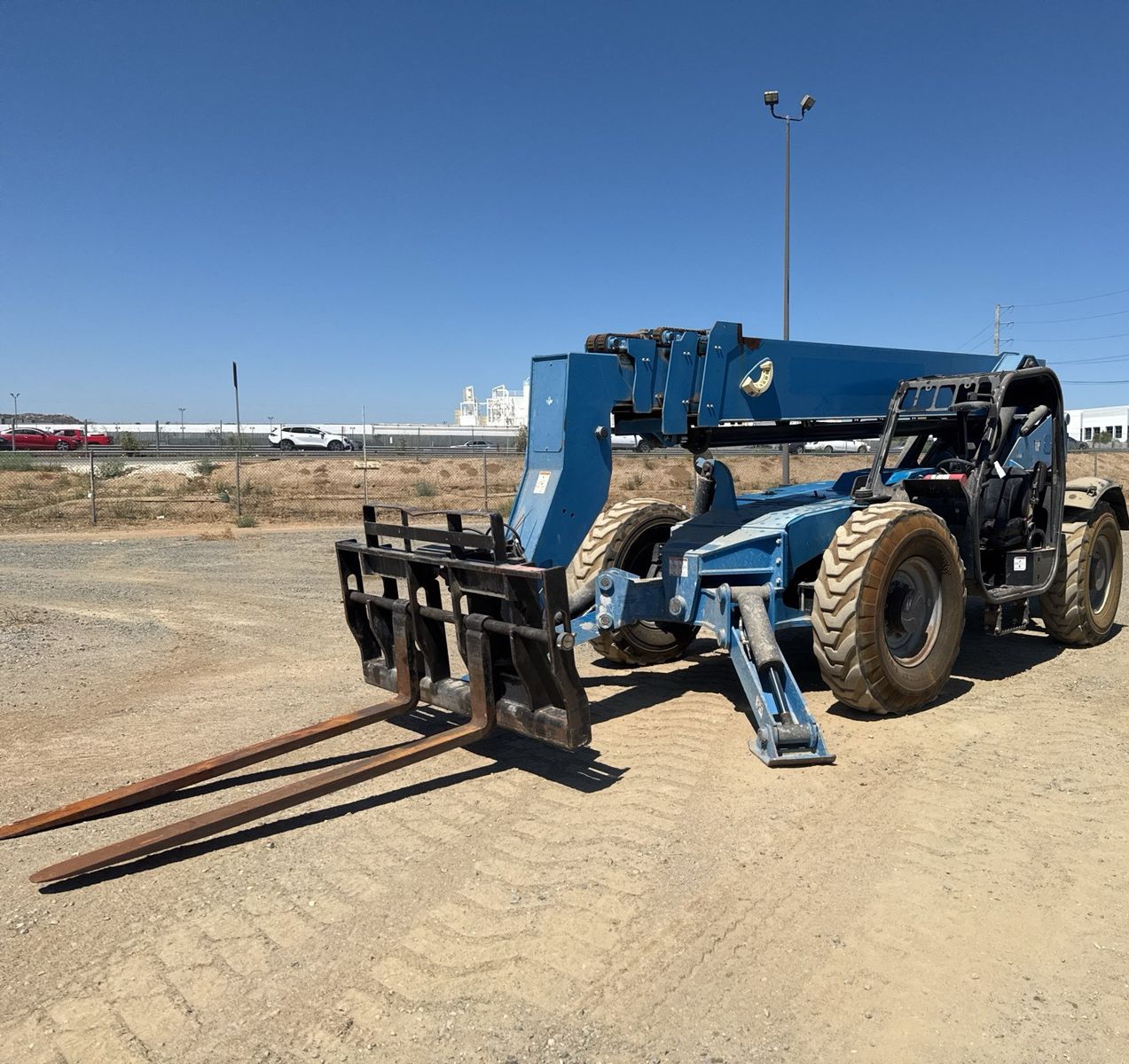 2017 Genie GTH 1056 Telehandler