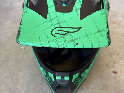 Fulmer ATV Dirt Bike Helmet, Green & Black, Full Face, Size YOUTH MEDIUM