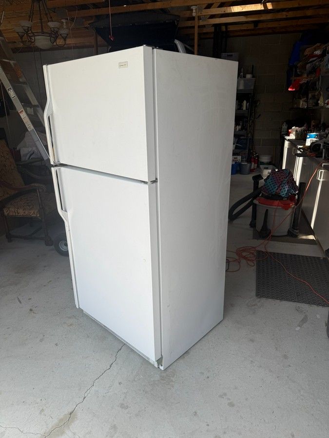 Main image 5