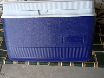 Vintage Rubbermaid Blue Cooler Set - Large Cooler, Personal Cooler & Water Jug