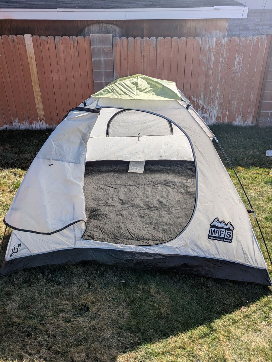 World Famous Sports 2-Man Camping Tent