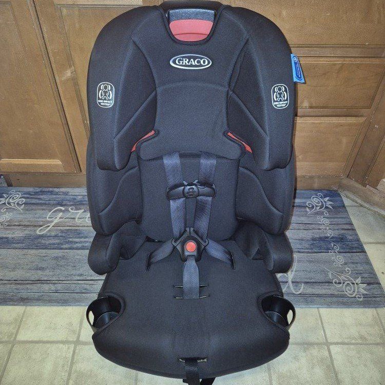 Graco Tranzitions 3-in-1 Harness Booster Car Seat