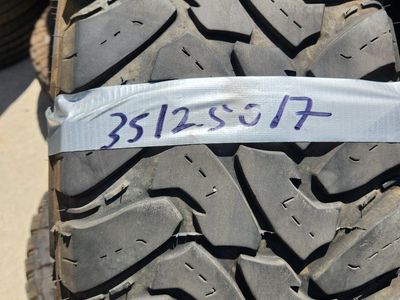 35x12.50r17 toyo open country mt