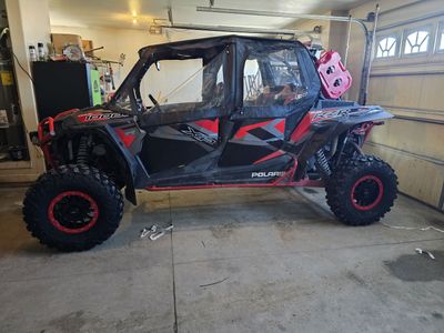 Polaris RZR XP 4 1000