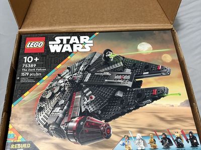 LEGO Star Wars 75389 The Dark Falcon