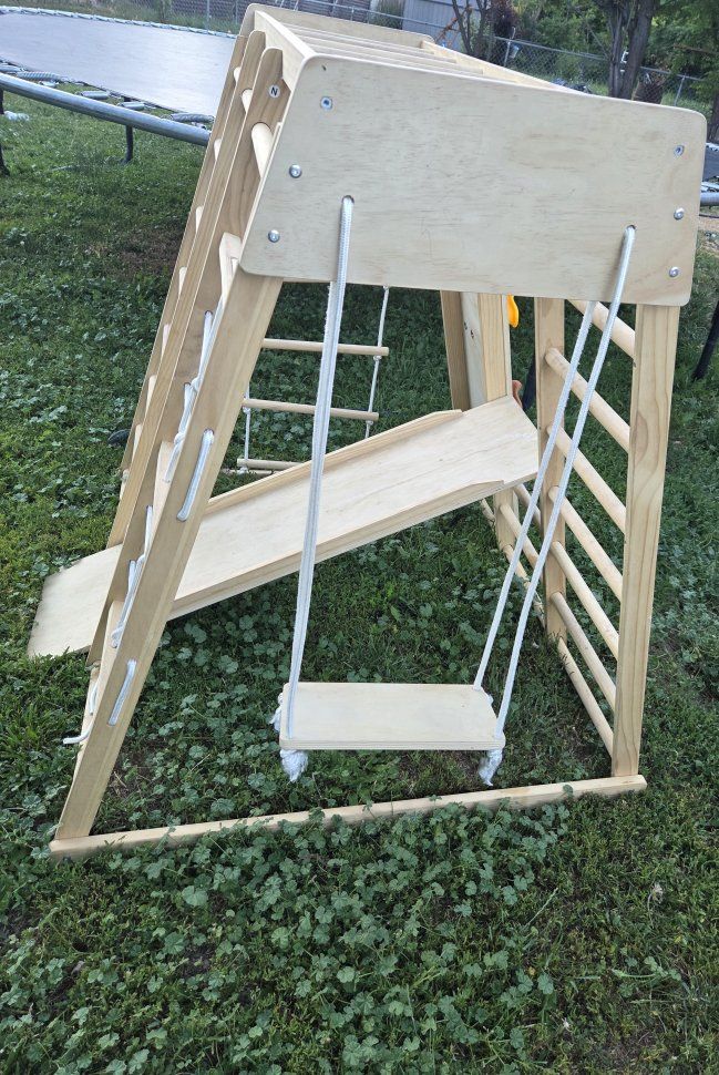 Main image 2
